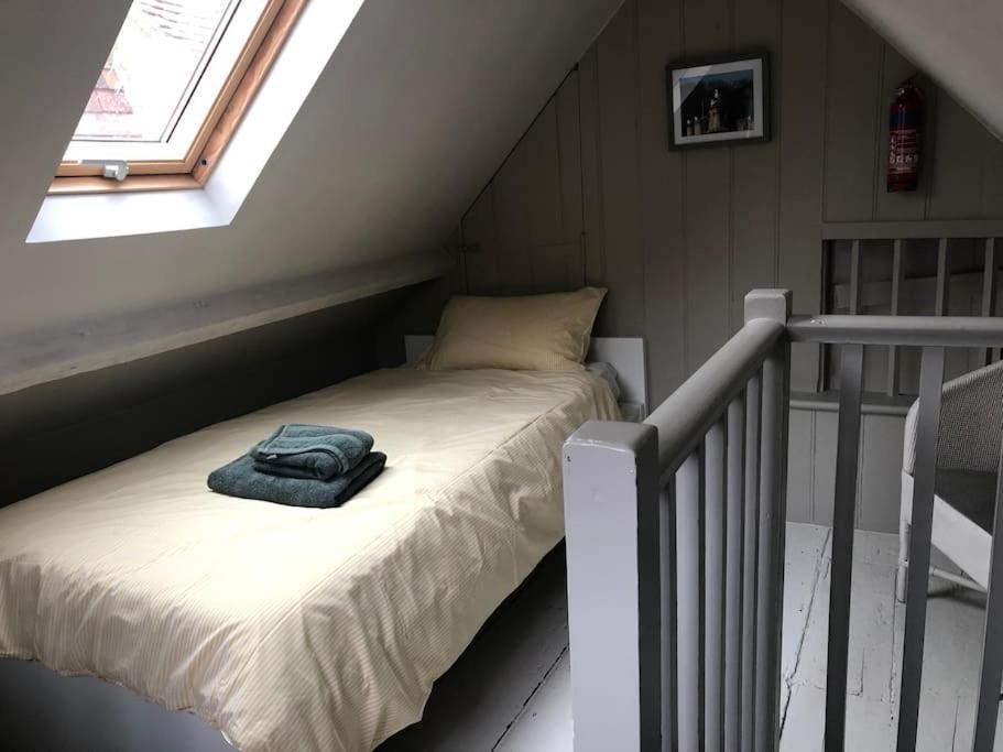 Hastings Old Town. Cottage - By The Sea Eksteriør bilde