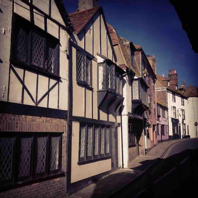 Hastings Old Town. Cottage - By The Sea Eksteriør bilde