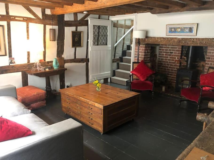 Hastings Old Town. Cottage - By The Sea Eksteriør bilde